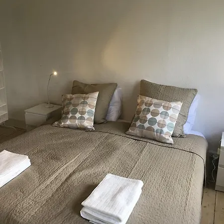 Two-bedroom In - Carlsgade 9 Apt 3 Apartment Copenhagen