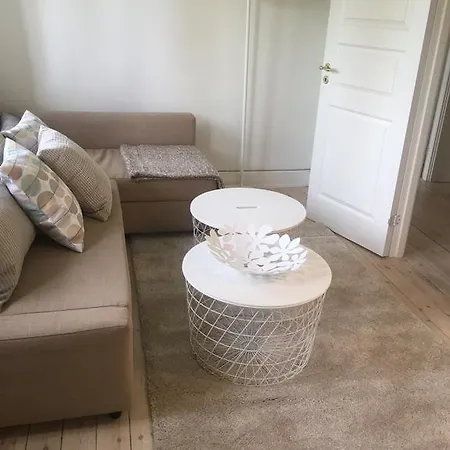Lejlighed Two-bedroom In - Carlsgade 9 Apt 3