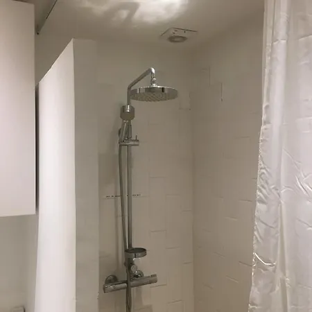 Two-bedroom In - Carlsgade 9 Apt 3